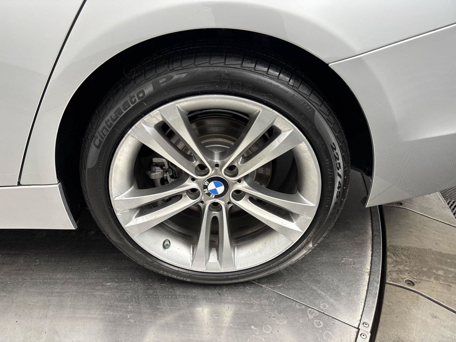 Used 2018 BMW 328d Sedan RWD image 27