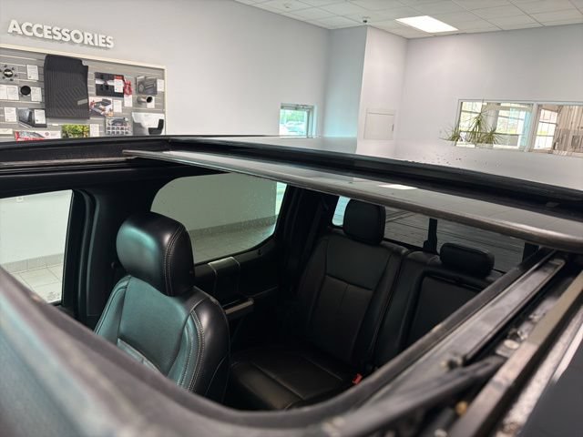 Used 2018 Ford F150 Lariat w/ Equipment Group 502A Luxury AWD/4WD image 21