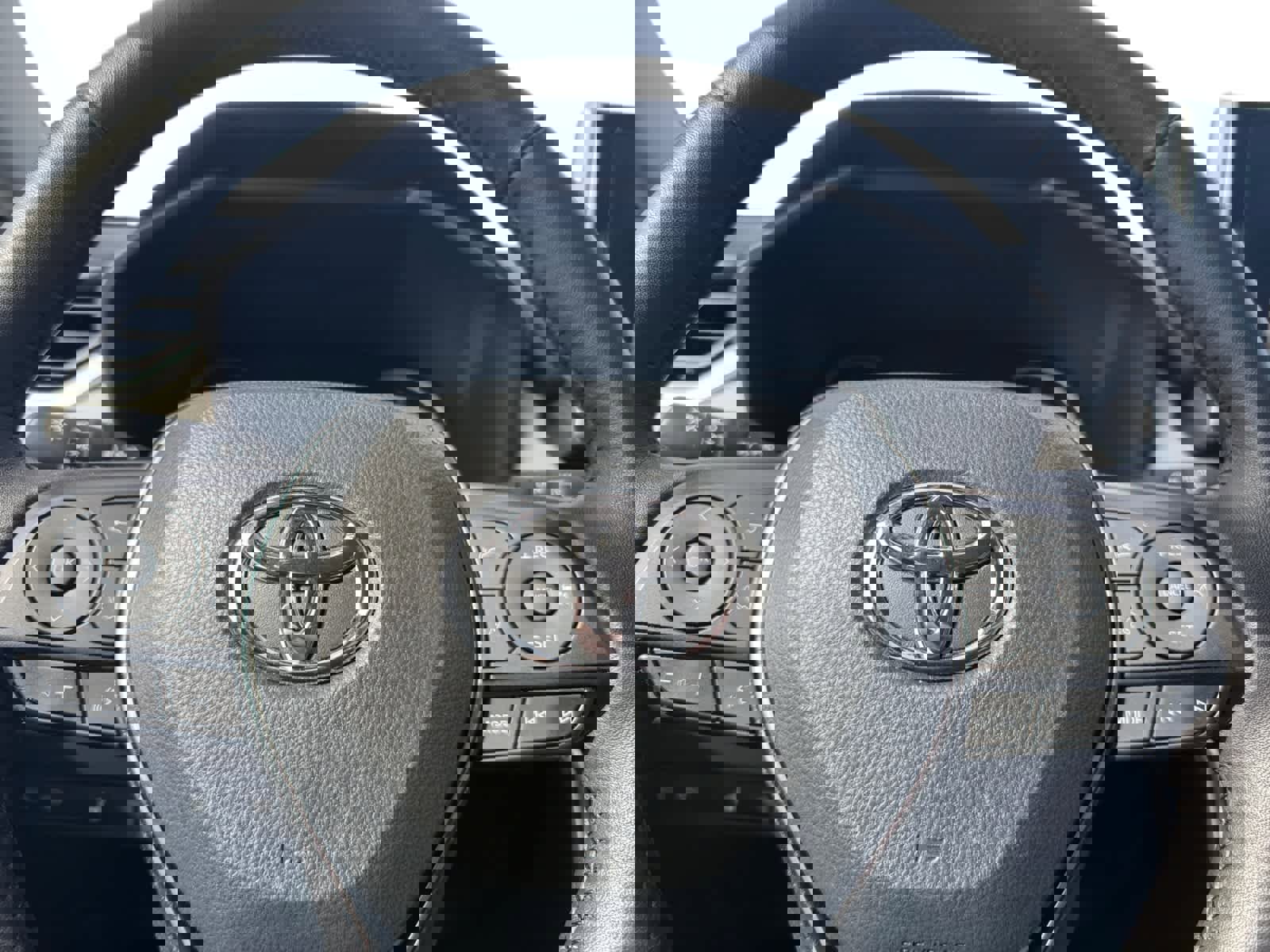 Used 2025 Toyota RAV4 XLE Premium w/ Weather Package image 19