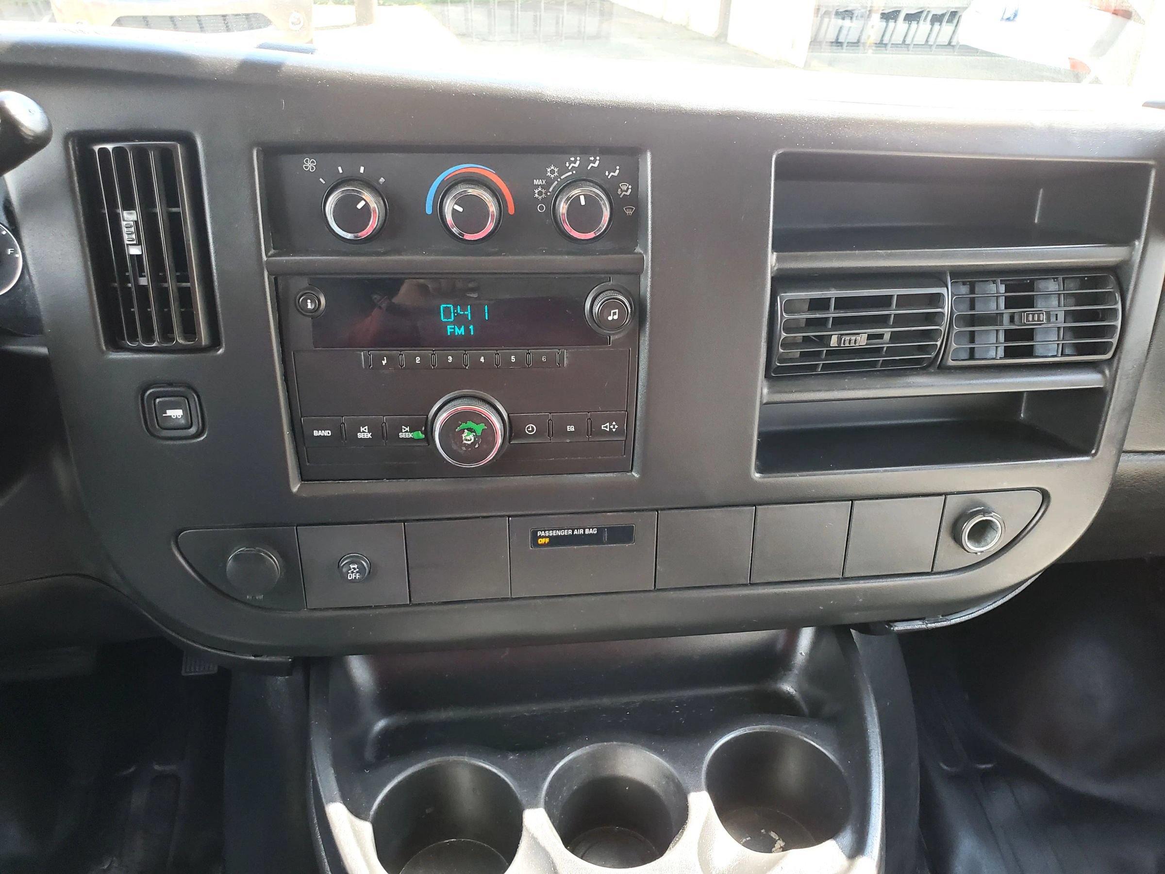 Used 2014 Chevrolet Express 1500 RWD image 43