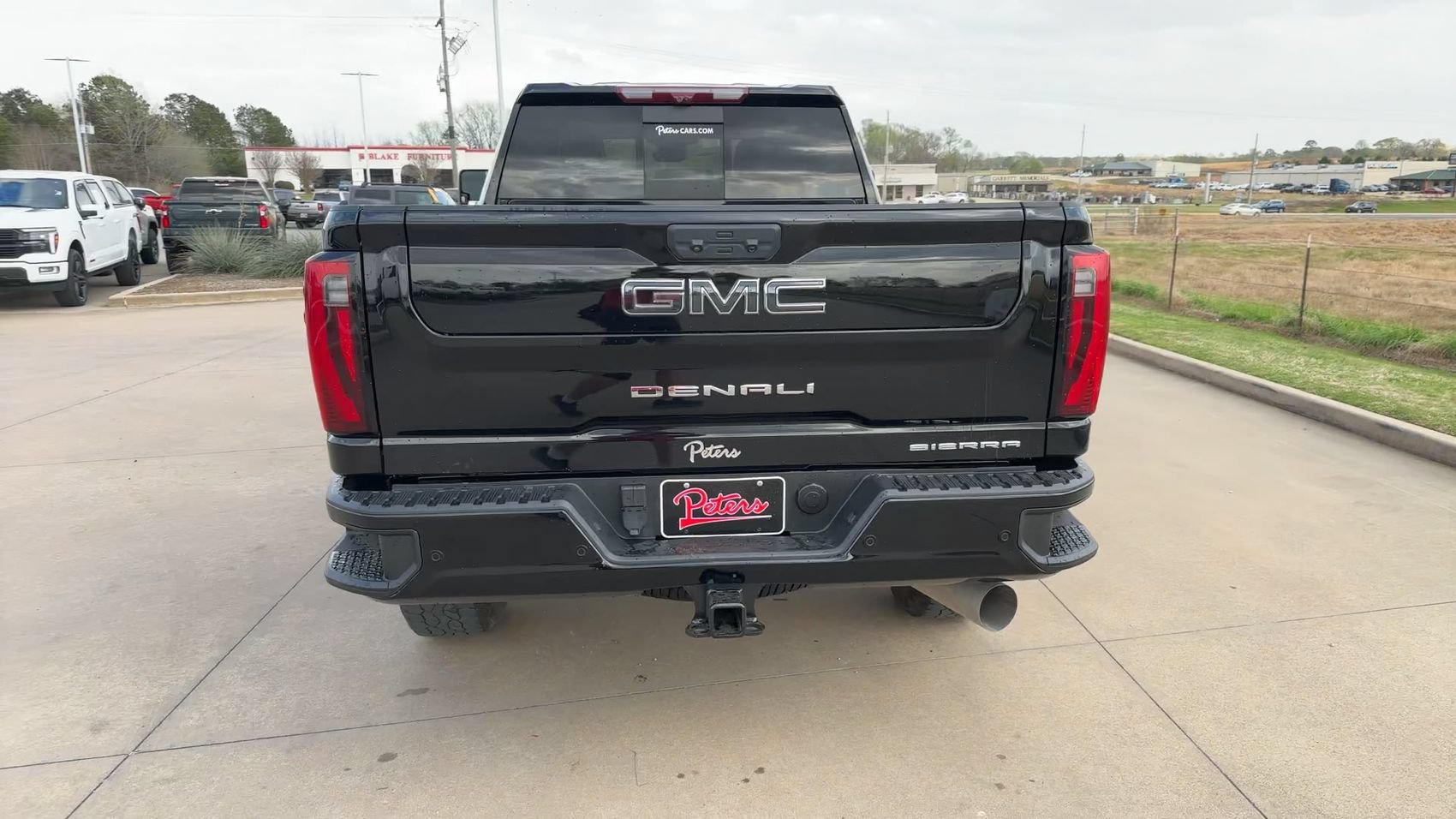 Used 2024 GMC Sierra 2500 Denali Ultimate AWD/4WD image 6