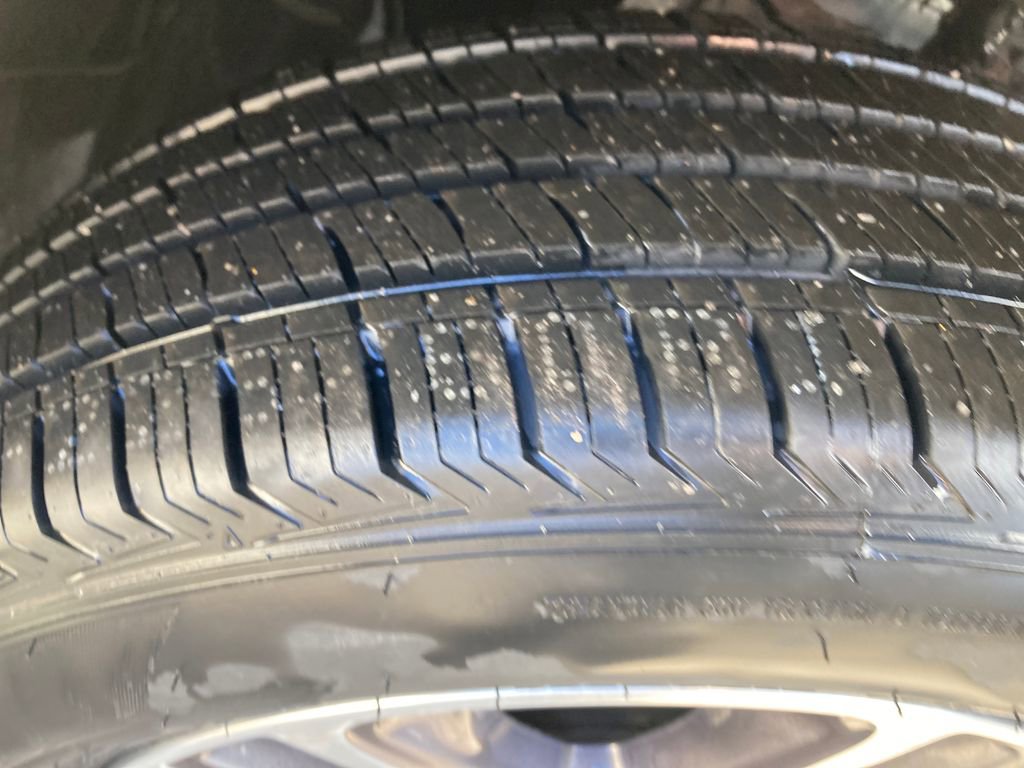 Used 2018 Jeep Compass Latitude image 32