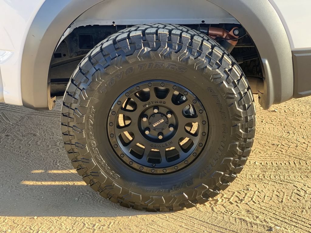 Used 2019 Ford F150 Raptor w/ Equipment Group 802A Luxury AWD/4WD image 32