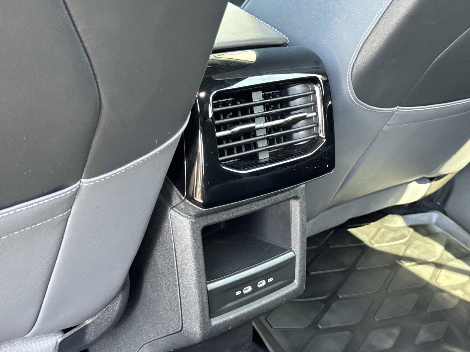 Certified 2023 Volkswagen ID.4 Pro S RWD image 28