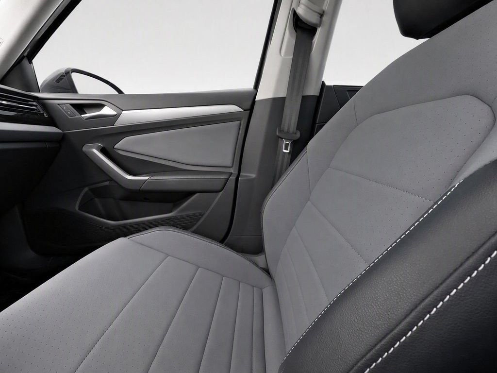 Certified 2026 Volkswagen Jetta SE FWD image 25