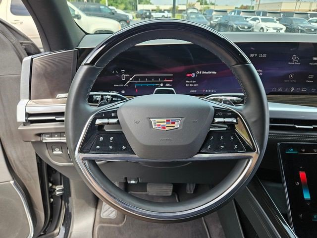 Certified 2025 Cadillac Escalade Premium Luxury AWD/4WD image 24