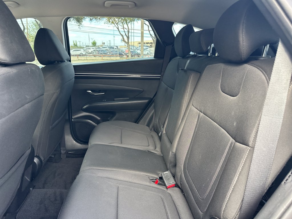 Used 2023 Hyundai Tucson SE AWD/4WD image 22