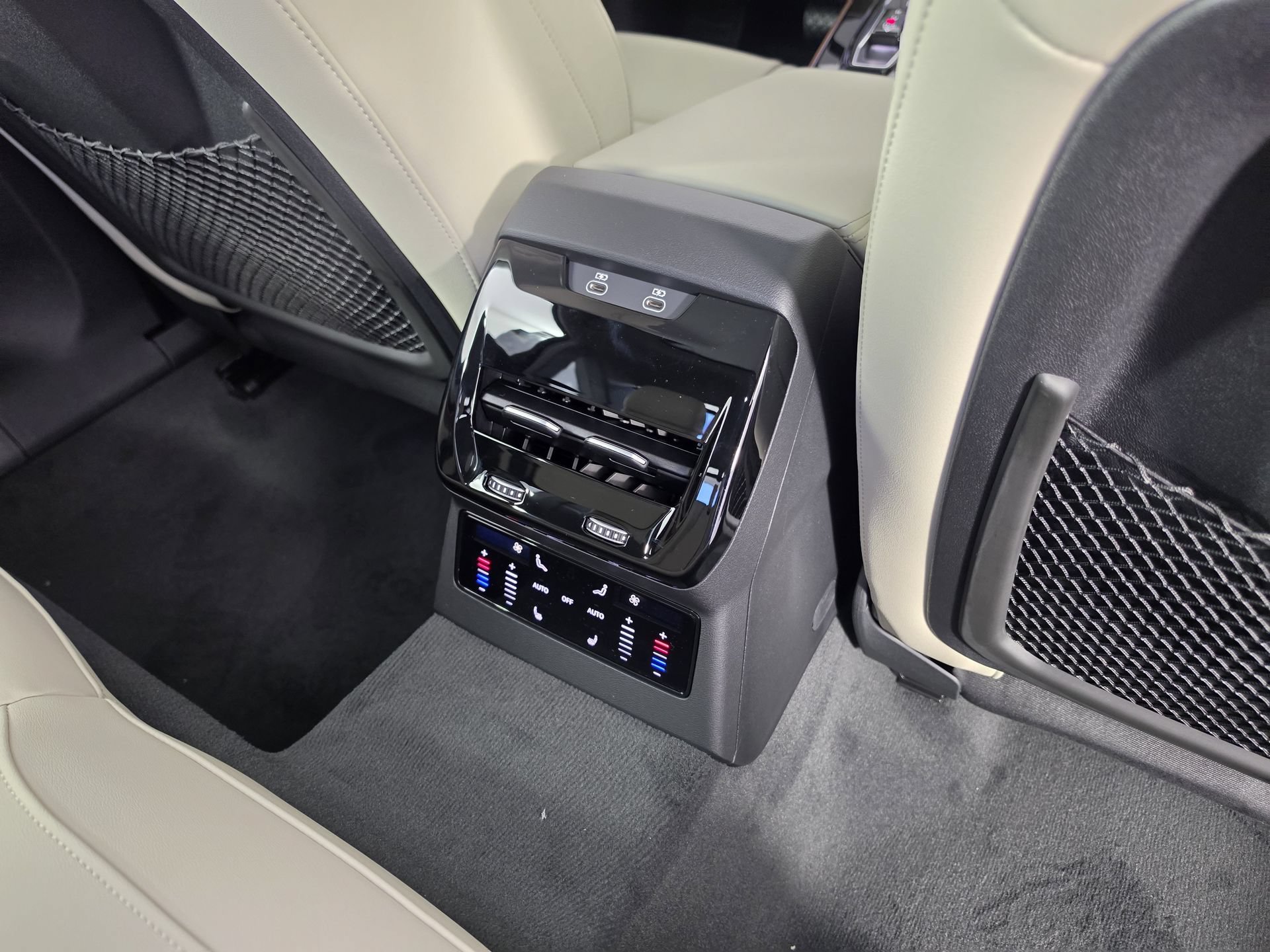 New 2026 Audi A6 Premium Plus AWD/4WD image 40