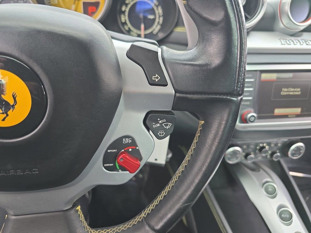 Used 2016 Ferrari California T image 16