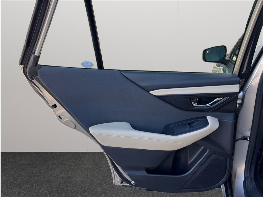 Used 2020 Subaru Outback Premium image 33