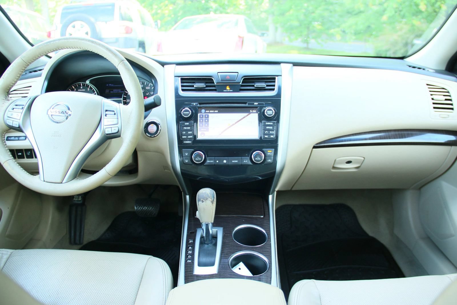 Used 2014 Nissan Altima 2.5 SL w/ Technology Package FWD image 20