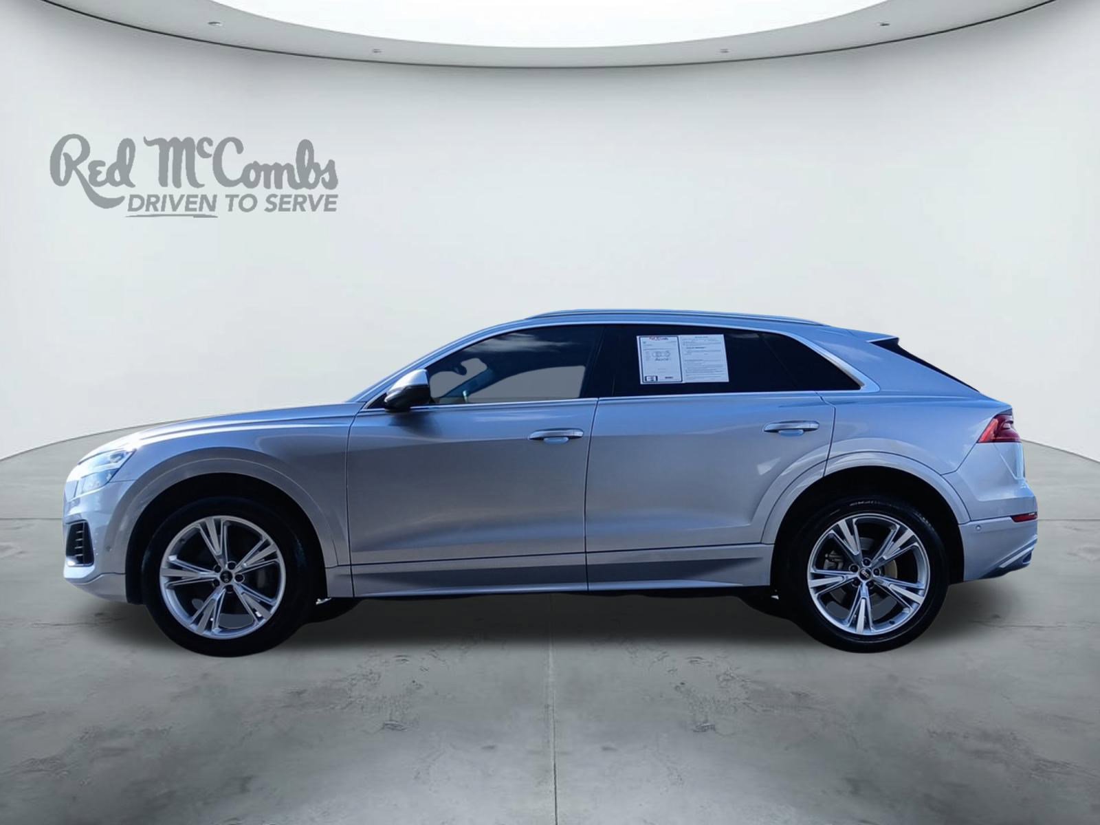 Used 2022 Audi Q8 Premium Plus w/ Premium Plus Package image 2