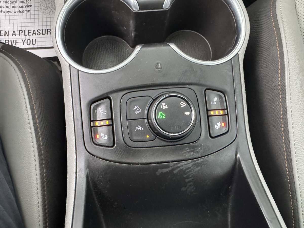 Used 2019 GMC Terrain SLT w/ Preferred Package image 36