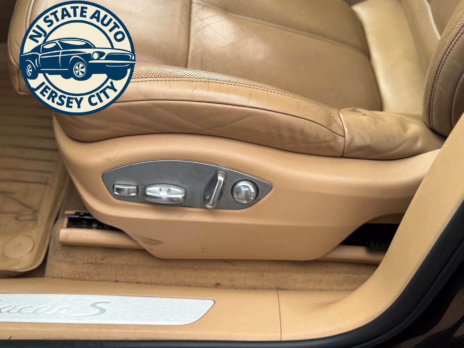 Used 2015 Porsche Macan S w/ Premium Package Plus AWD/4WD image 14