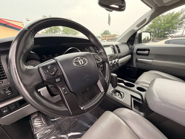 Used 2018 Toyota Sequoia Limited w/ Safety & Convenience Package AWD/4WD image 15