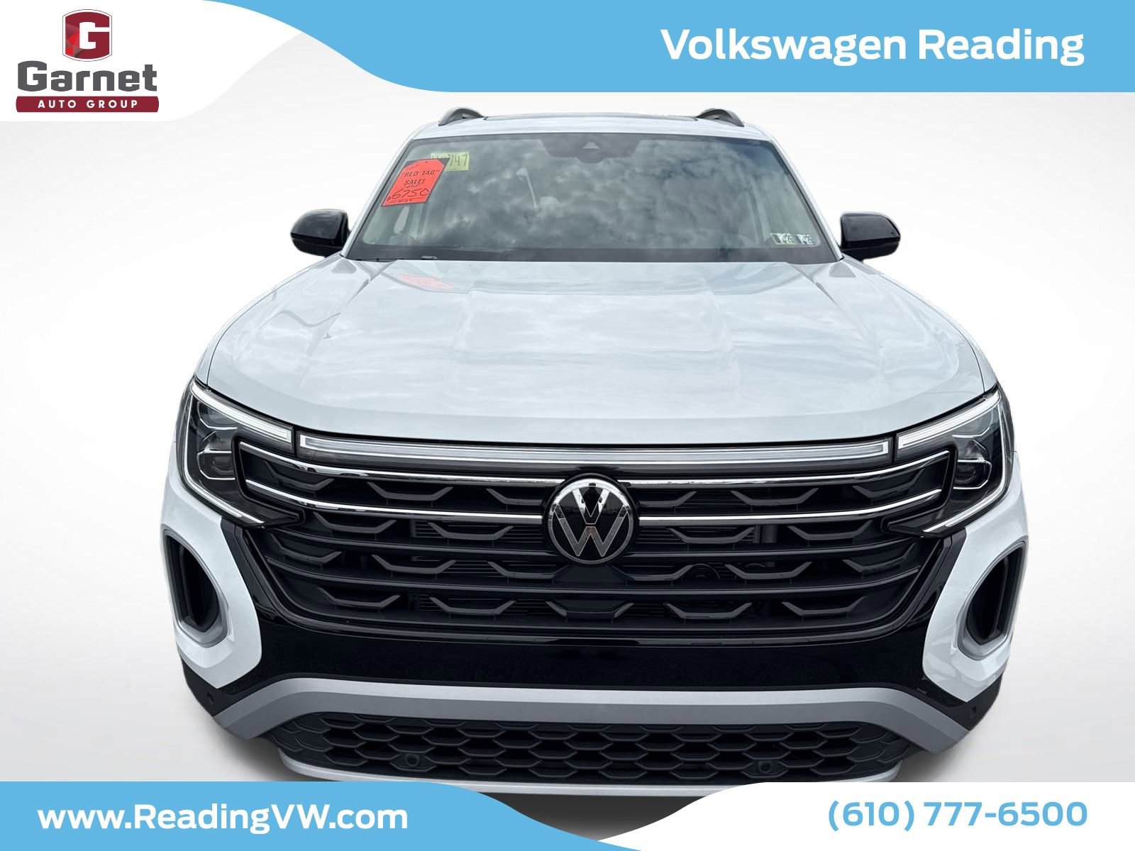 New 2025 Volkswagen Atlas Peak Edition SE image 8