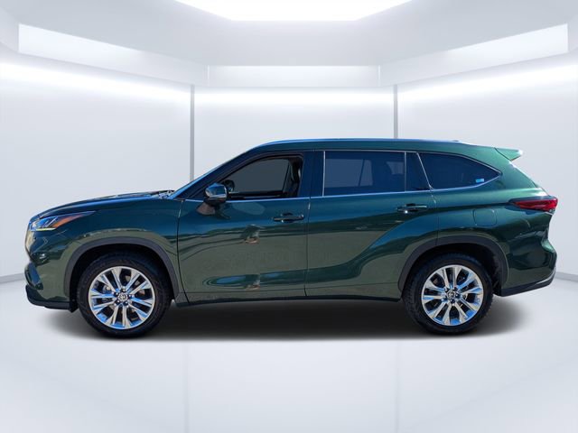 Used 2023 Toyota Highlander Limited FWD image 6