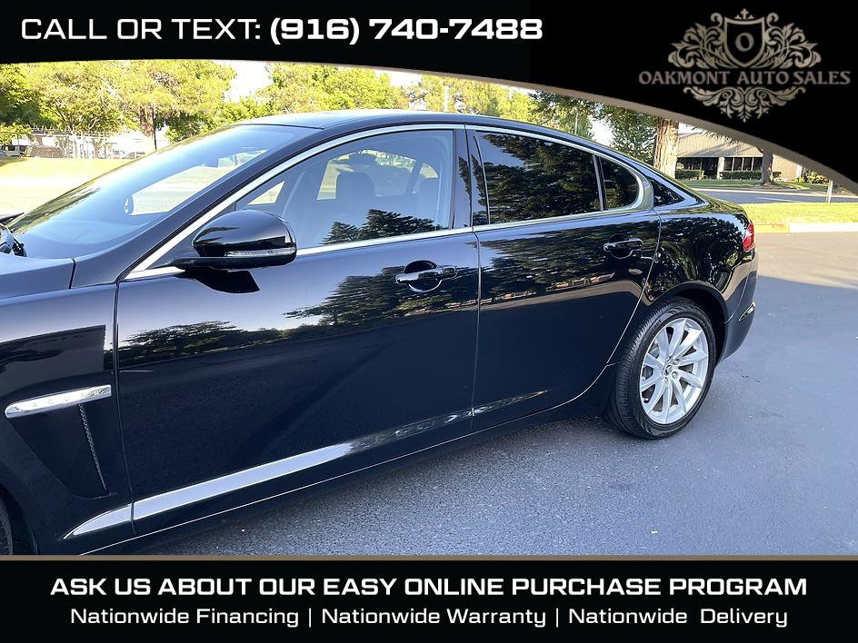 Used 2013 Jaguar XF RWD image 4