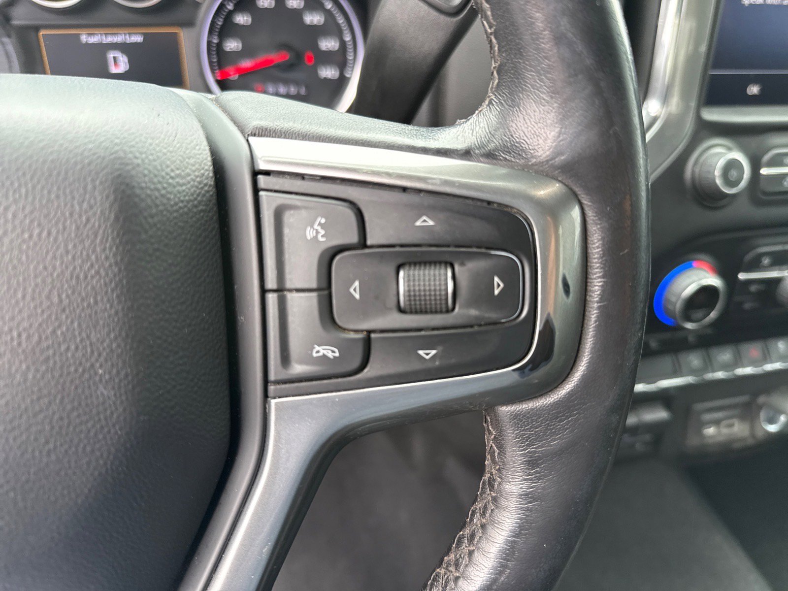 Used 2023 Chevrolet Silverado 3500 LTZ w/ Gooseneck/5TH Wheel Package image 25