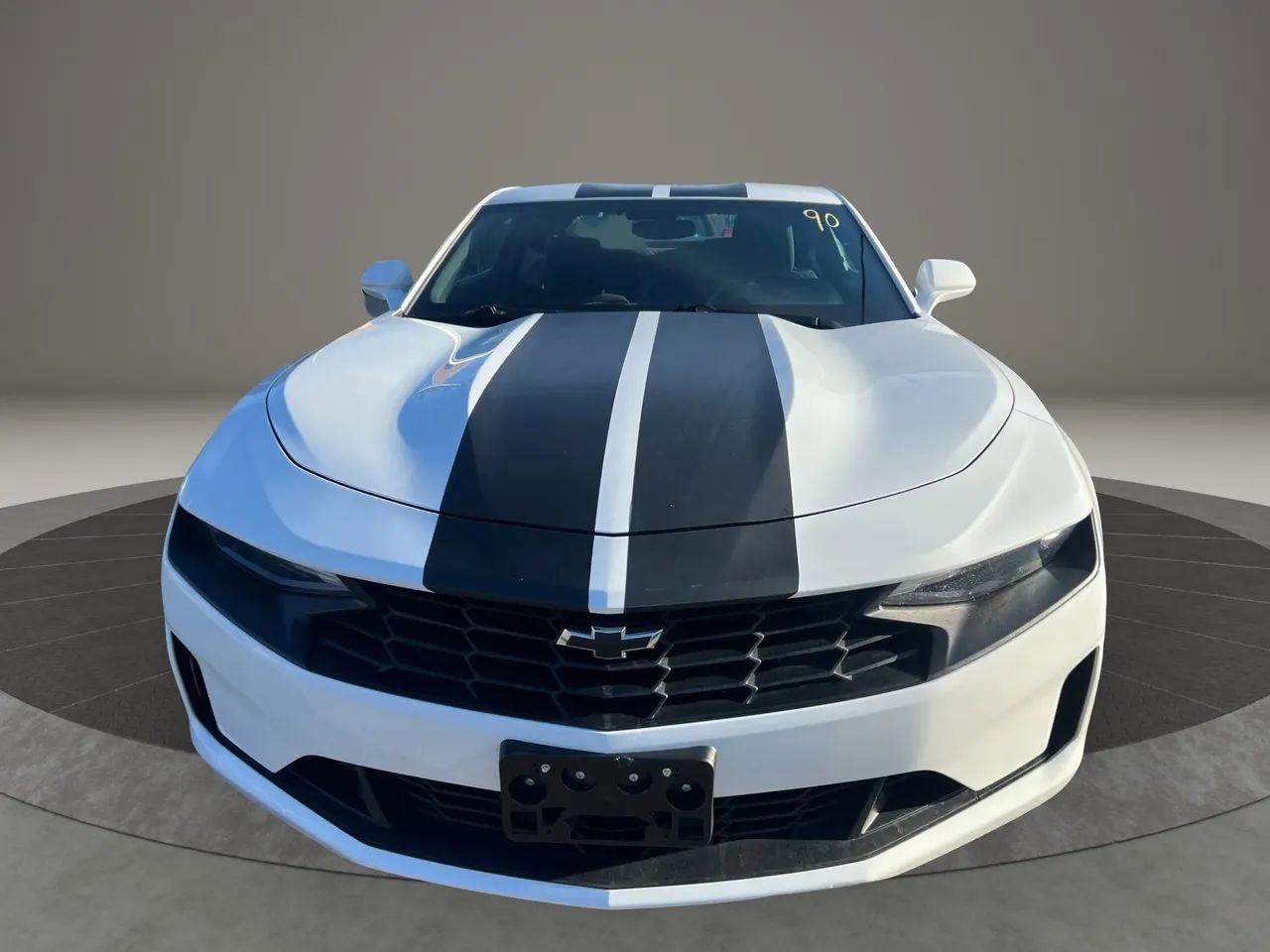 Used 2020 Chevrolet Camaro LT RWD image 2