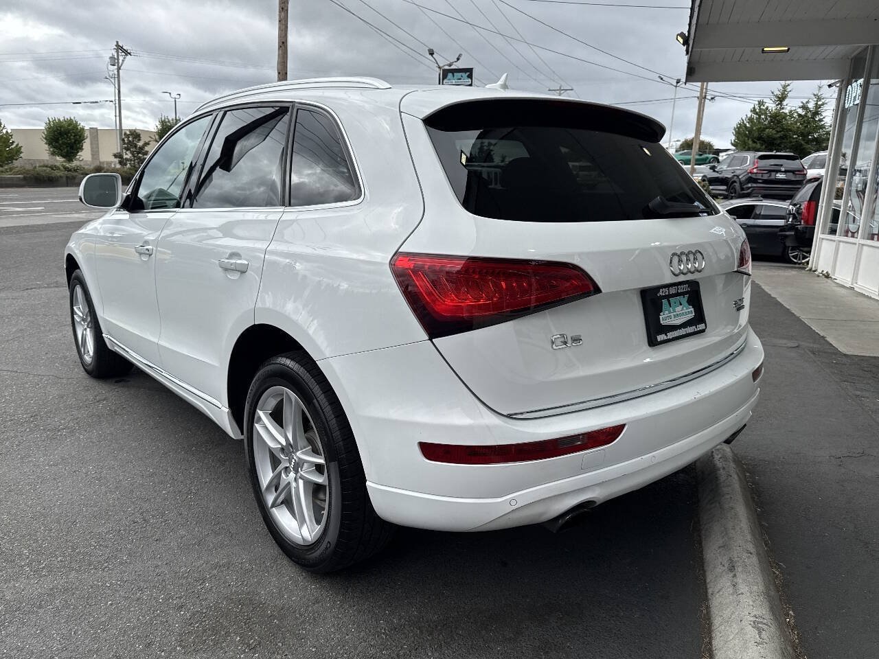 Used 2015 Audi Q5 2.0T Premium Plus AWD/4WD image 3