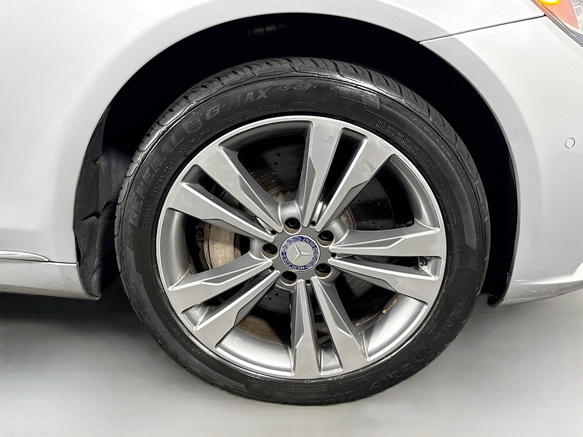 Used 2016 Mercedes-Benz S 550 Sedan image 32