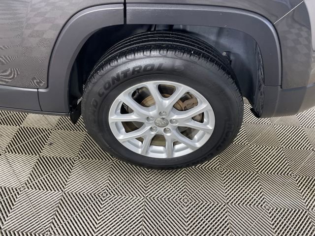 Used 2017 Jeep Cherokee Latitude w/ Comfort/Convenience Group image 22