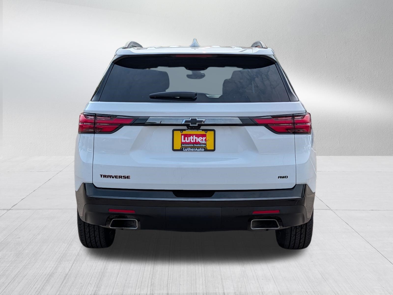 Used 2023 Chevrolet Traverse Premier w/ Redline Edition AWD/4WD image 6