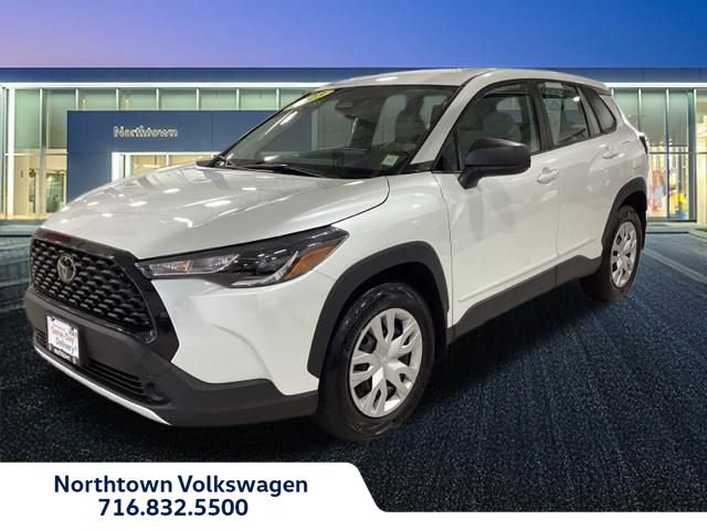 Used 2023 Toyota Corolla Cross L AWD/4WD image 1