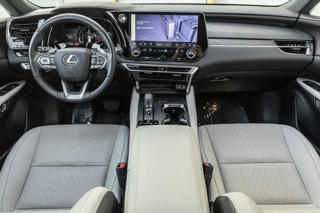 Used 2025 Lexus RX 350 Premium Plus image 6
