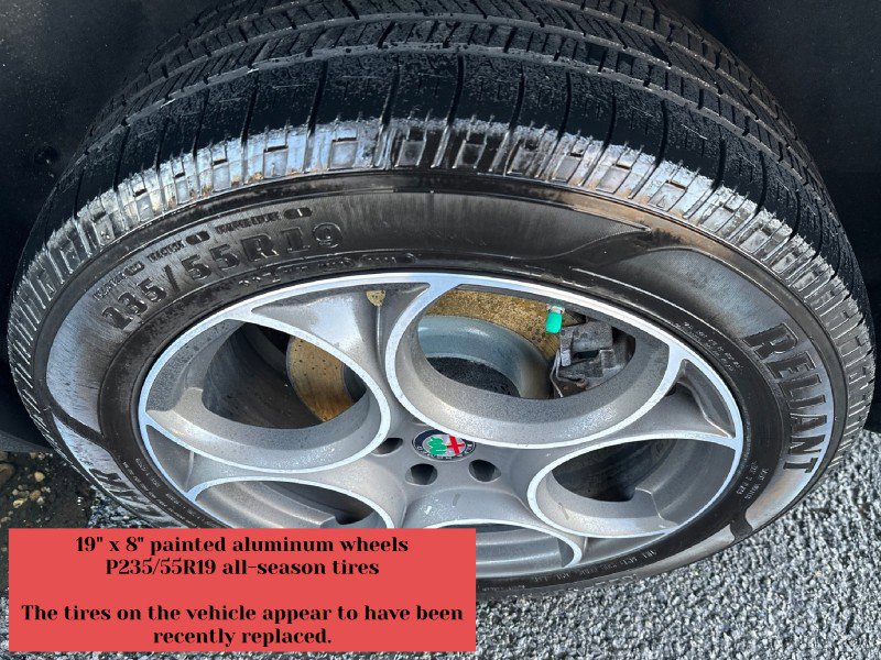 Used 2018 Alfa Romeo Stelvio AWD image 36