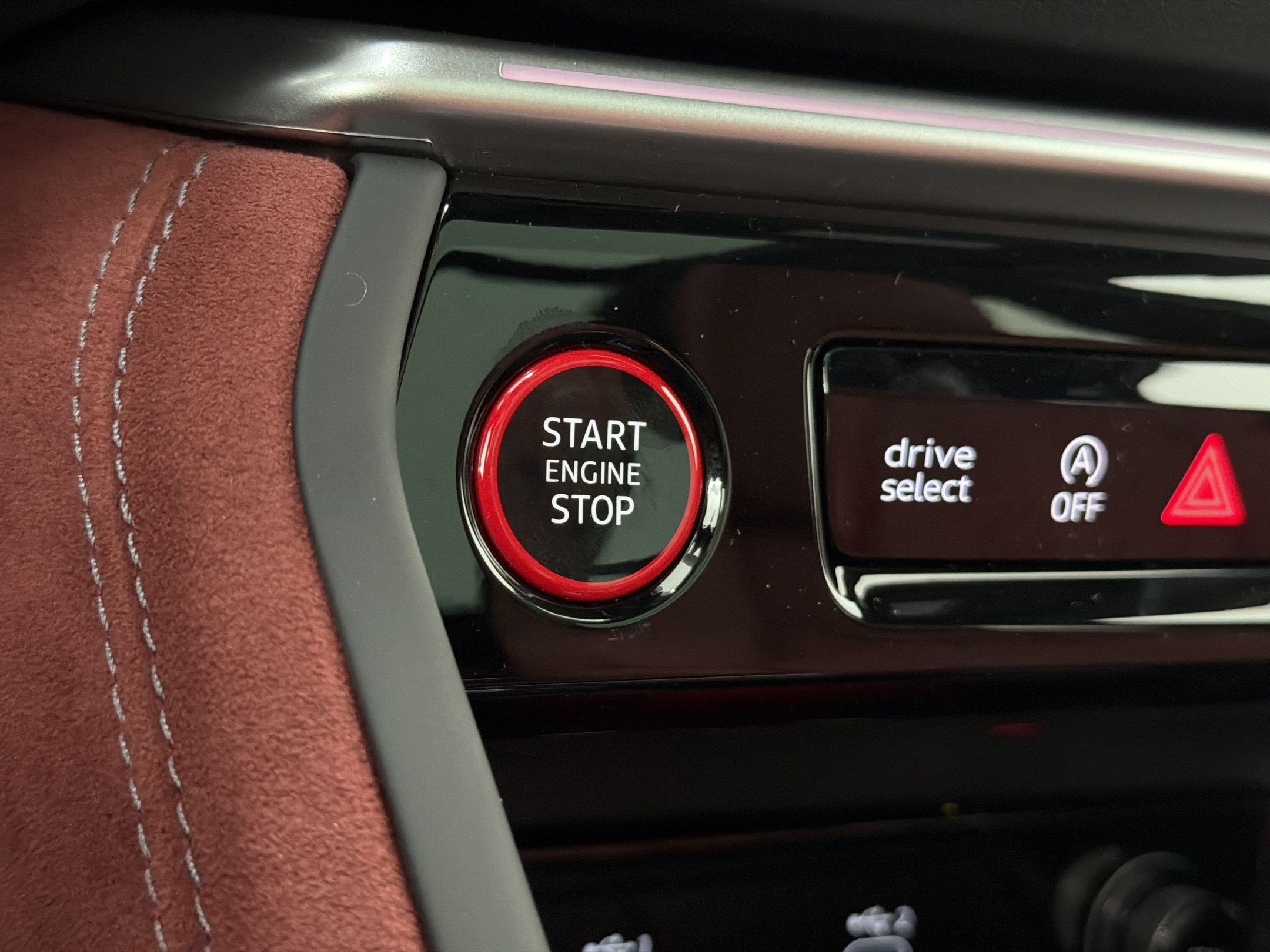 New 2026 Audi SQ5 Prestige AWD/4WD image 17