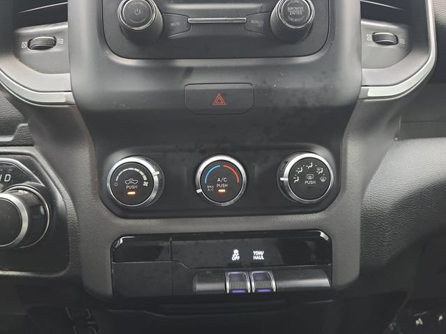 Used 2020 RAM 1500 Big Horn RWD image 25