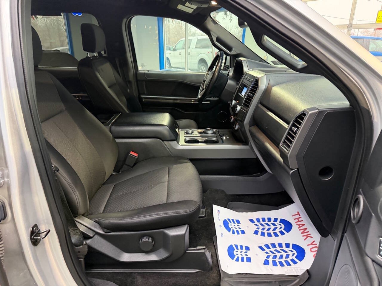 Used 2018 Ford Expedition XLT AWD/4WD image 21
