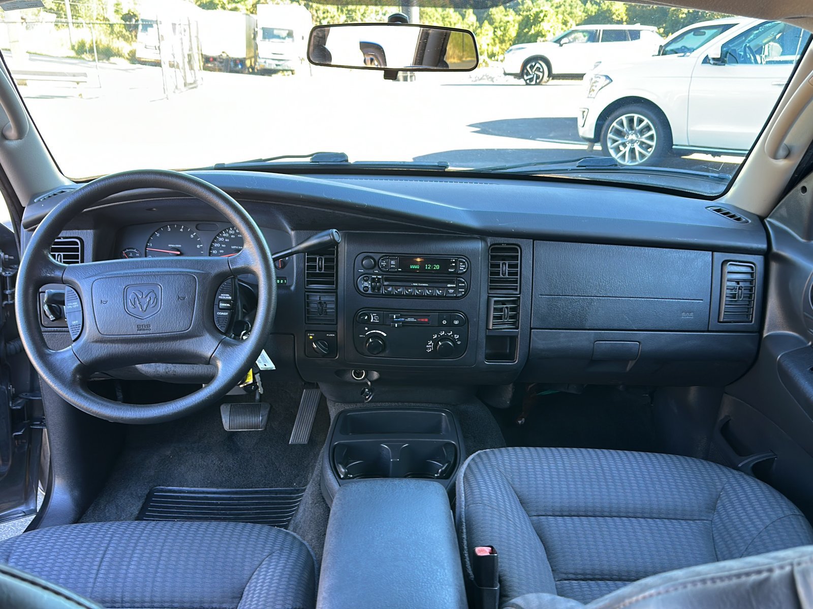Used 2003 Dodge Durango Sport AWD/4WD image 24