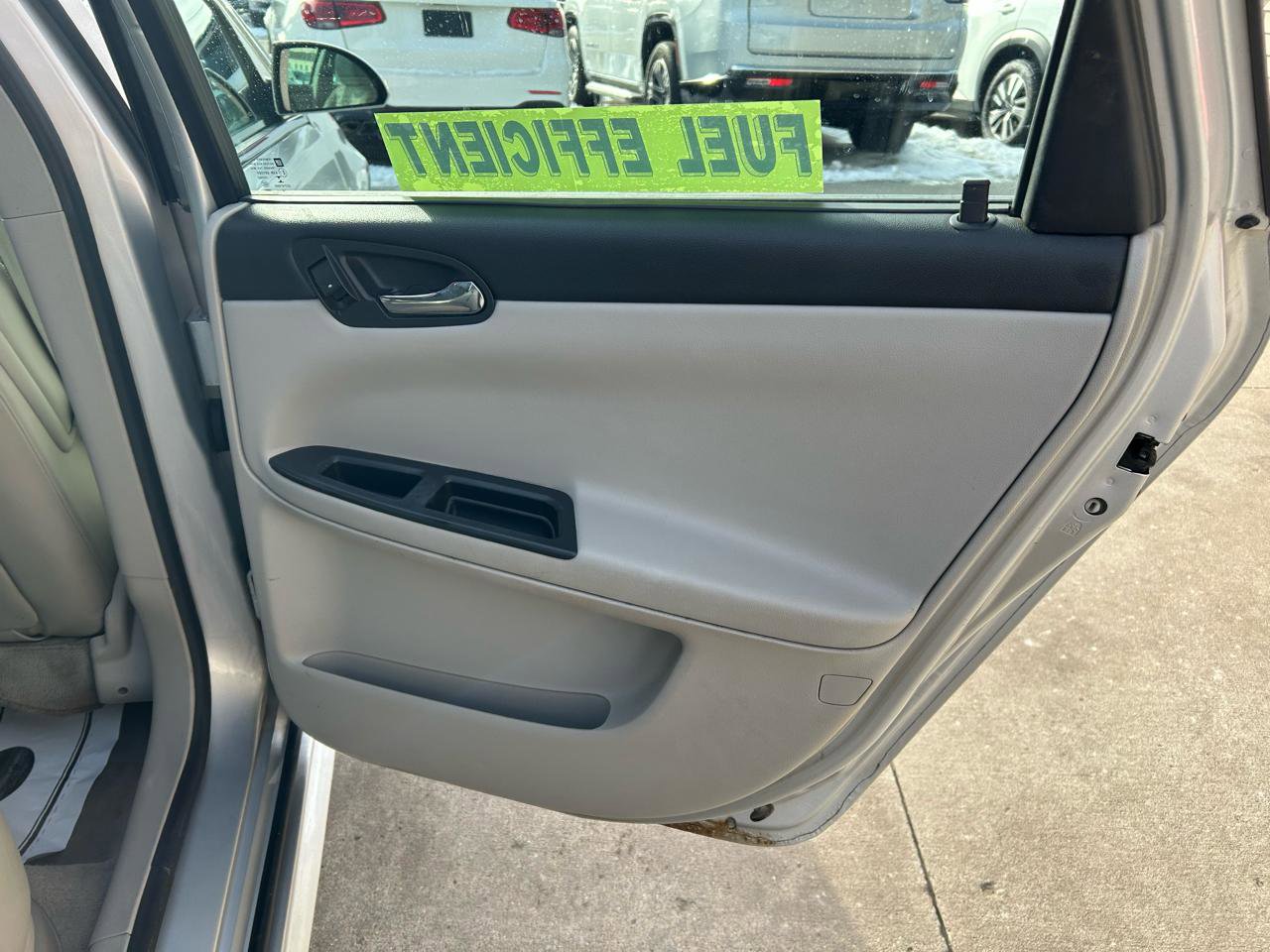 Used 2015 Chevrolet Impala LTZ FWD image 15