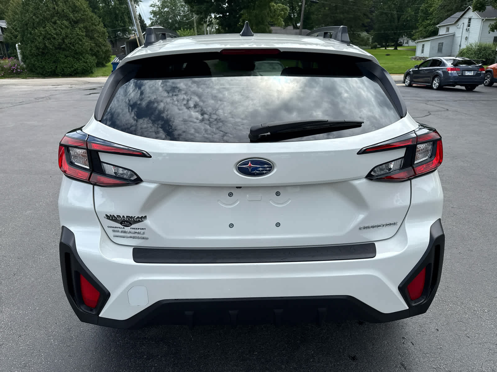 Used 2024 Subaru Crosstrek 2.0i Premium AWD/4WD image 4