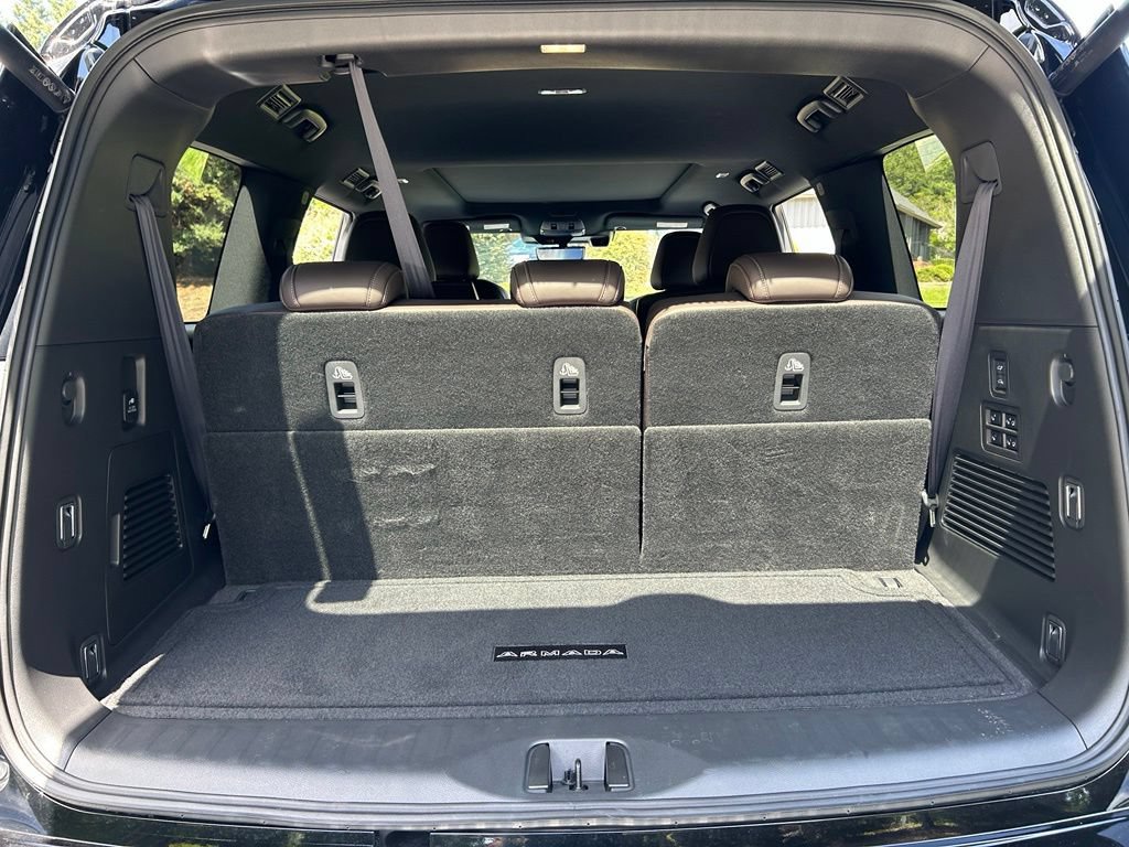 Used 2025 Nissan Armada Platinum Reserve RWD image 56