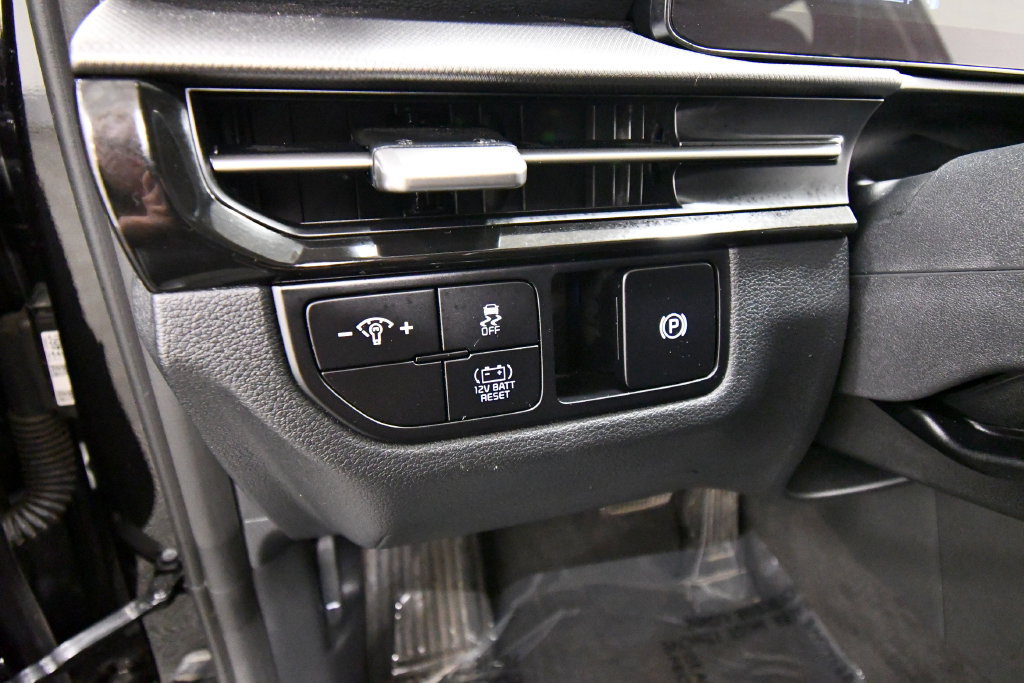 Certified 2026 Kia Sportage S AWD/4WD image 19