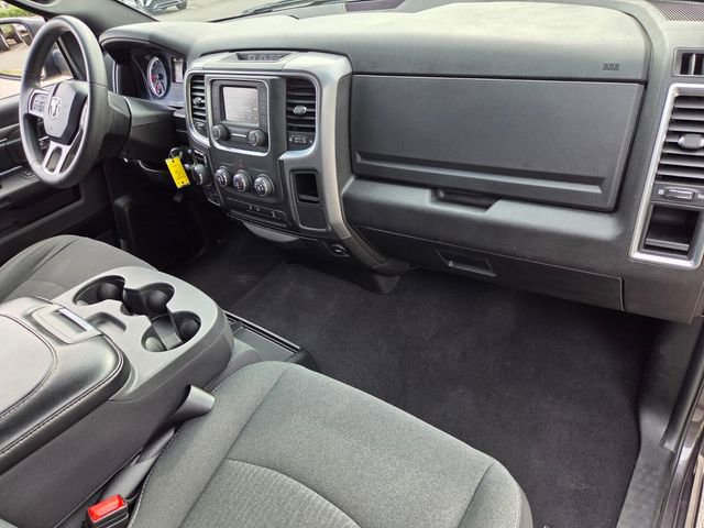 Used 2024 RAM 1500 Classic Warlock AWD/4WD image 16