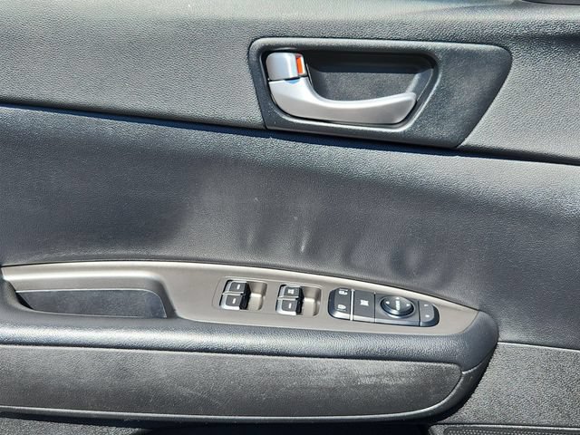 Used 2020 Kia Optima LX FWD image 11