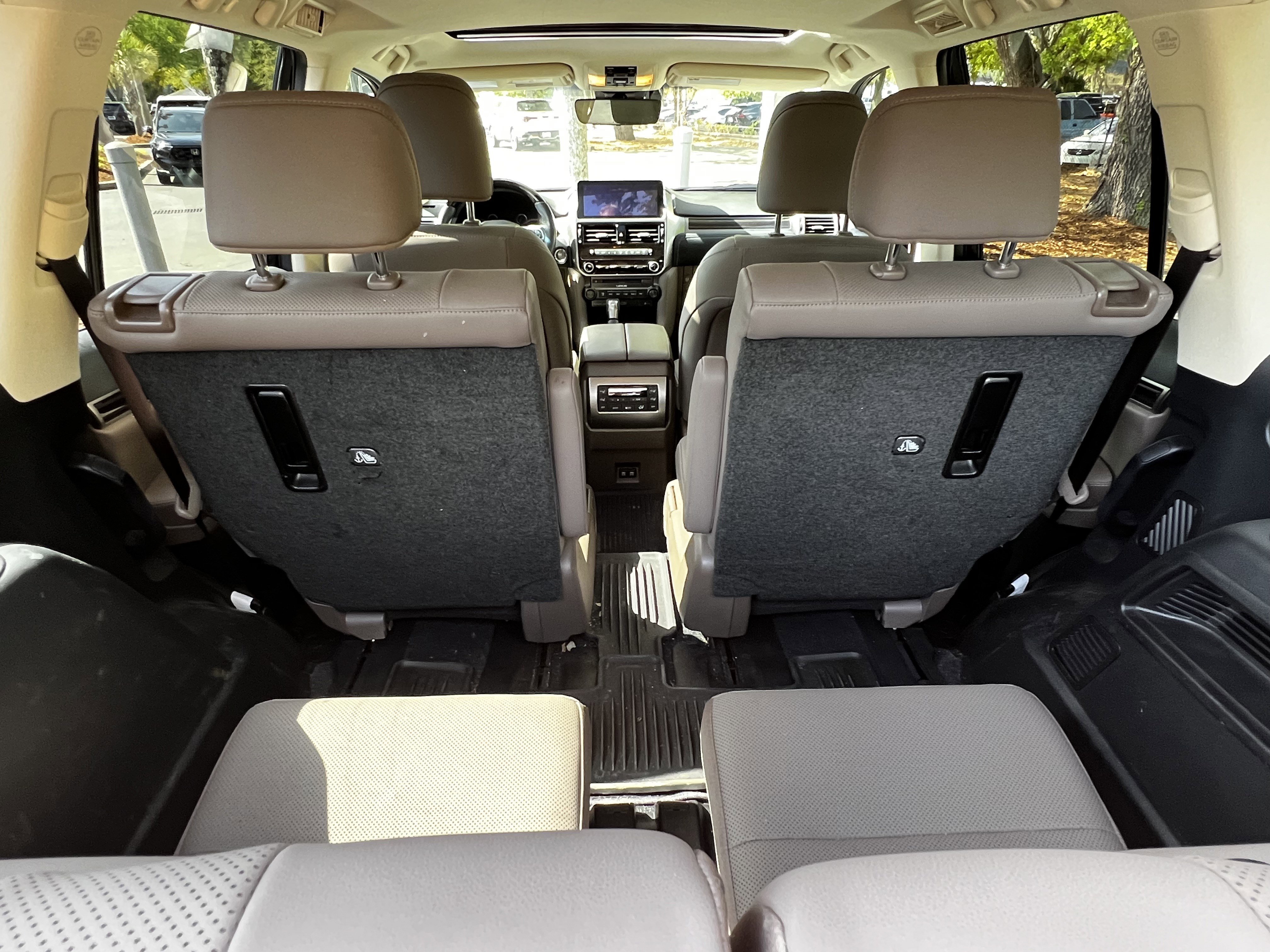 Used 2023 Lexus GX 460 Premium image 51