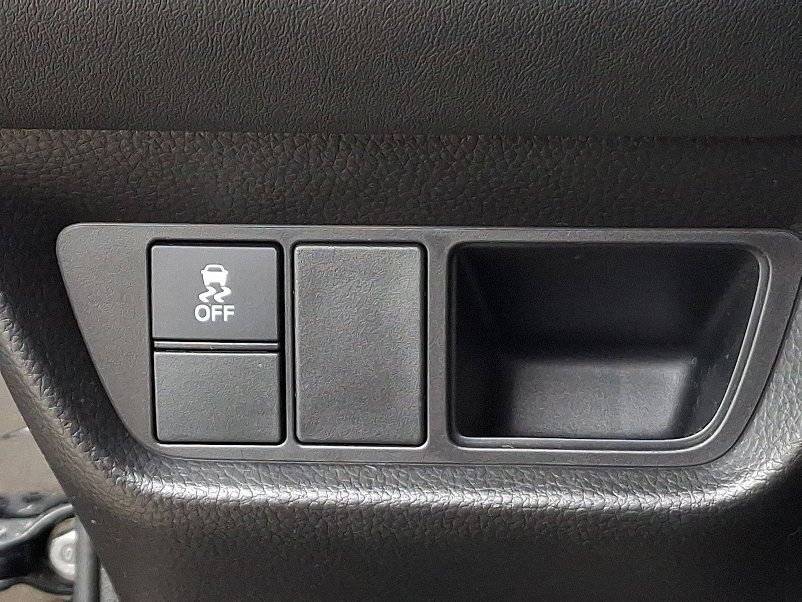 Certified 2023 Honda HR-V LX image 23