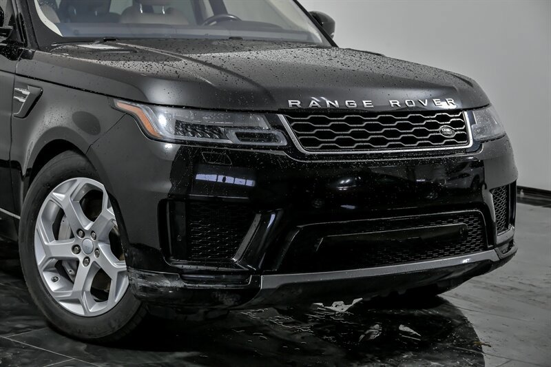 Used 2020 Land Rover Range Rover Sport HSE AWD/4WD image 2