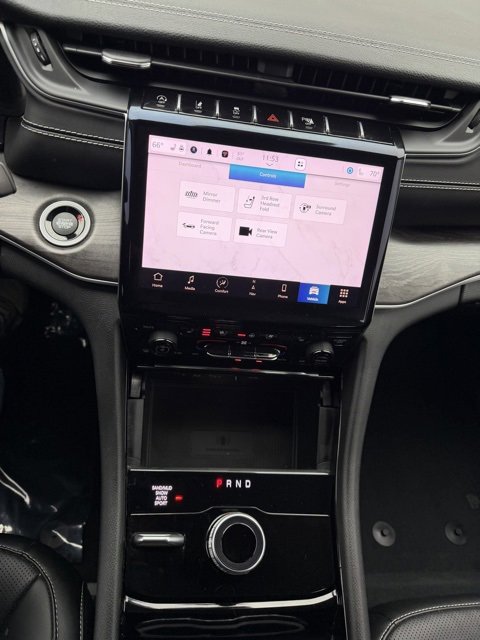 Used 2023 Jeep Grand Cherokee L Limited w/ Luxury Tech Group II image 35