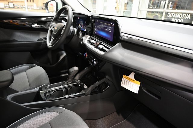 New 2026 Chevrolet TrailBlazer LT image 13