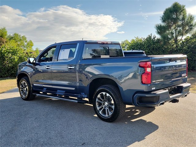 Certified 2024 Chevrolet Silverado 1500 High Country w/ Technology Package image 3