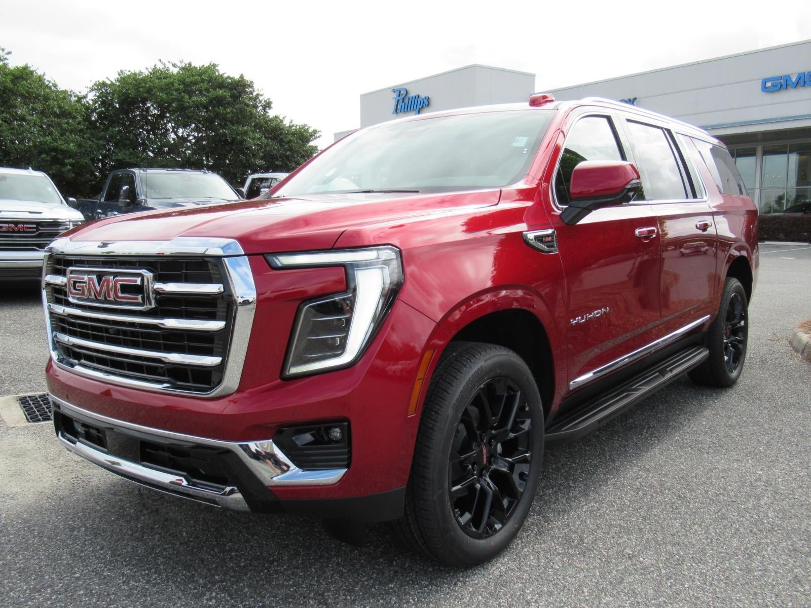 New 2026 GMC Yukon XL Elevation RWD image 3
