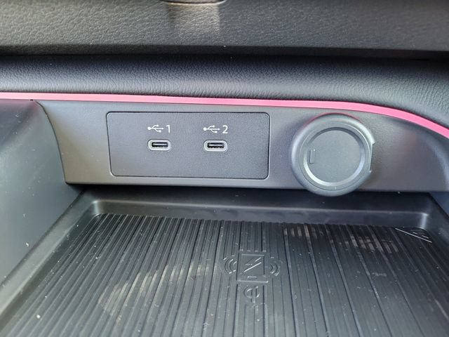 New 2026 Nissan Sentra SR w/ SR Premium Package FWD image 30