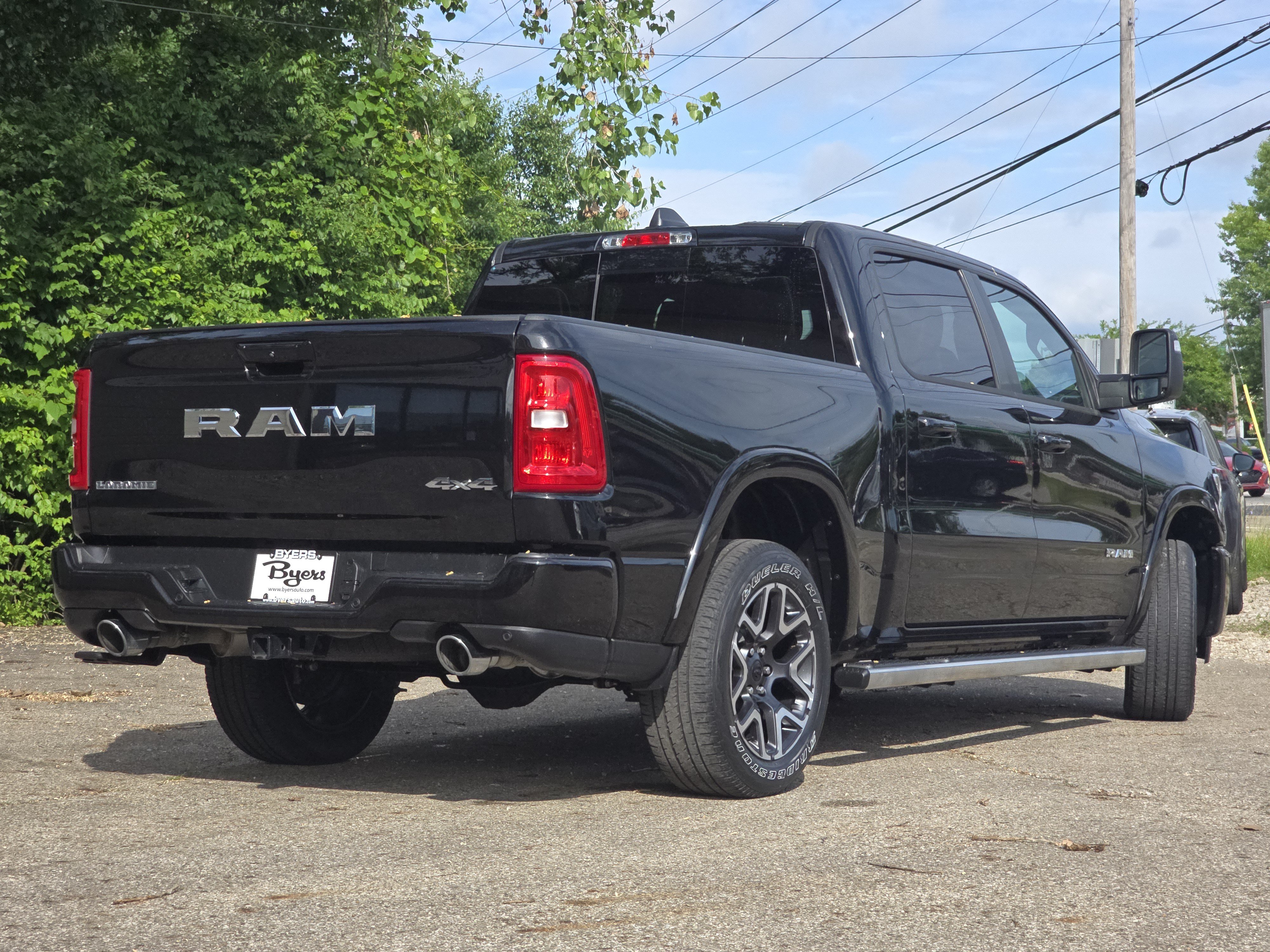 Used 2026 RAM 1500 Laramie w/ Sport Appearance Package AWD/4WD image 7